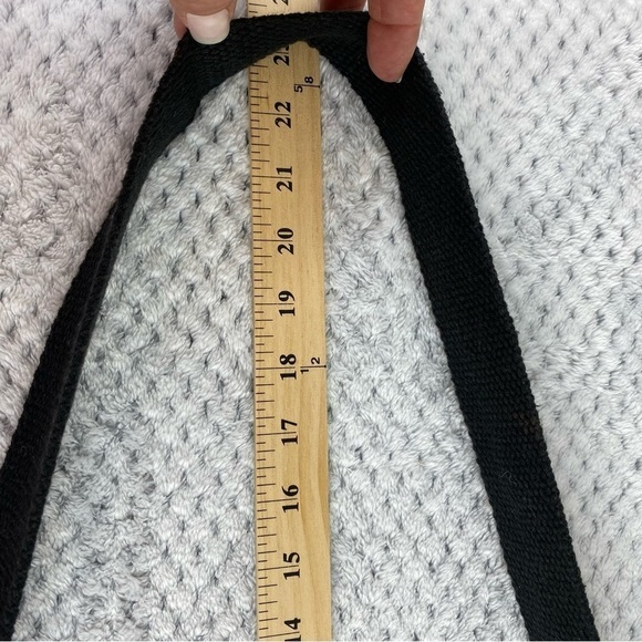 Black Unisex Genuine Pebbled Leather Flap Closure Messenger Crossbody Bag‎ - Picture 14 of 16